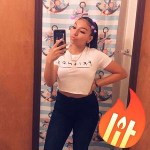 Meet your Posher, Maria